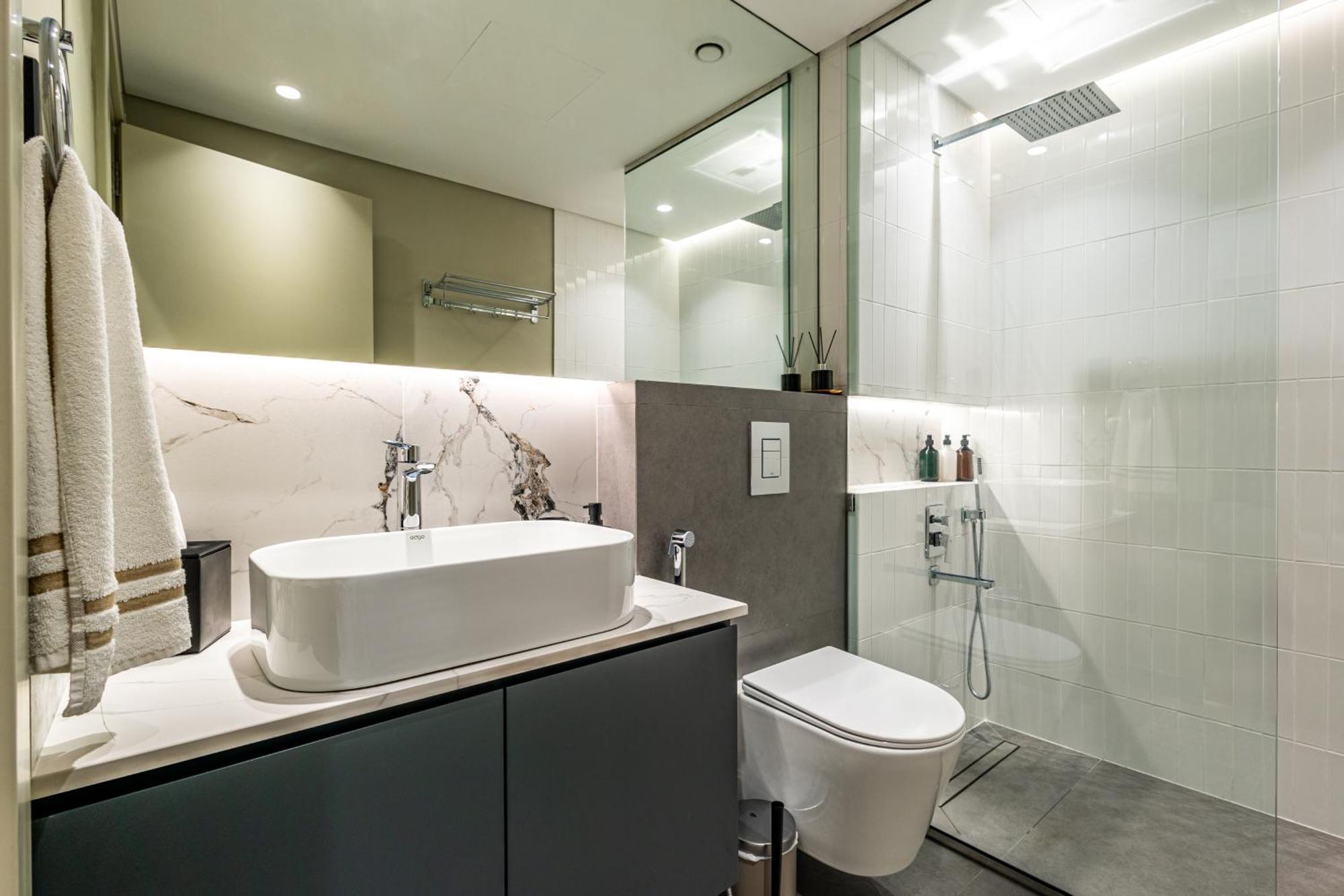 Luxurious - Ultra Modern - Premium Design - 5 Min Walk From Burj Khalifa - Heart Of Downtown - Opera Views Apartment *
