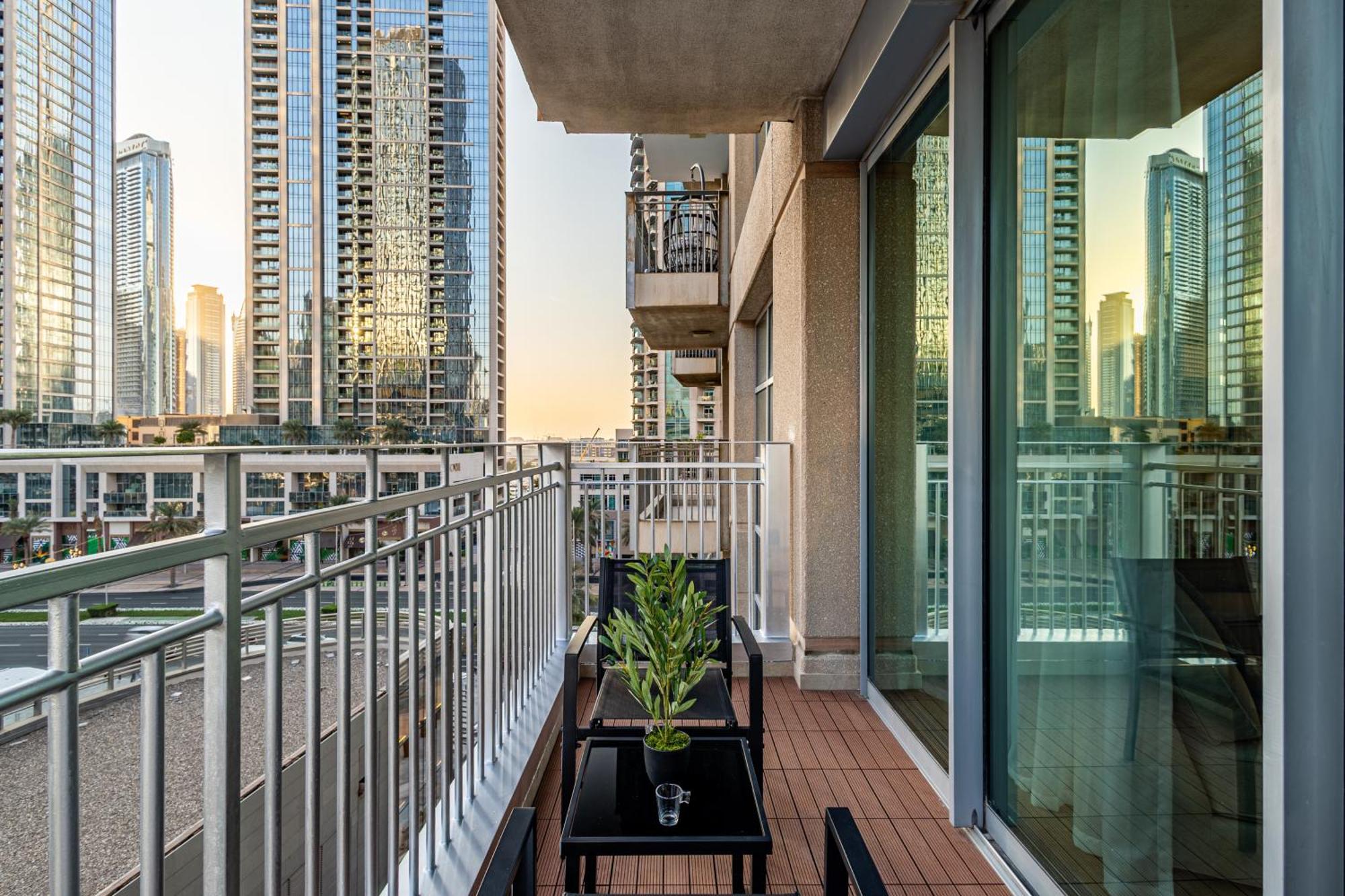 Luxurious - Ultra Modern - Premium Design - 5 Min Walk From Burj Khalifa - Heart Of Downtown - Opera Views * Dubai