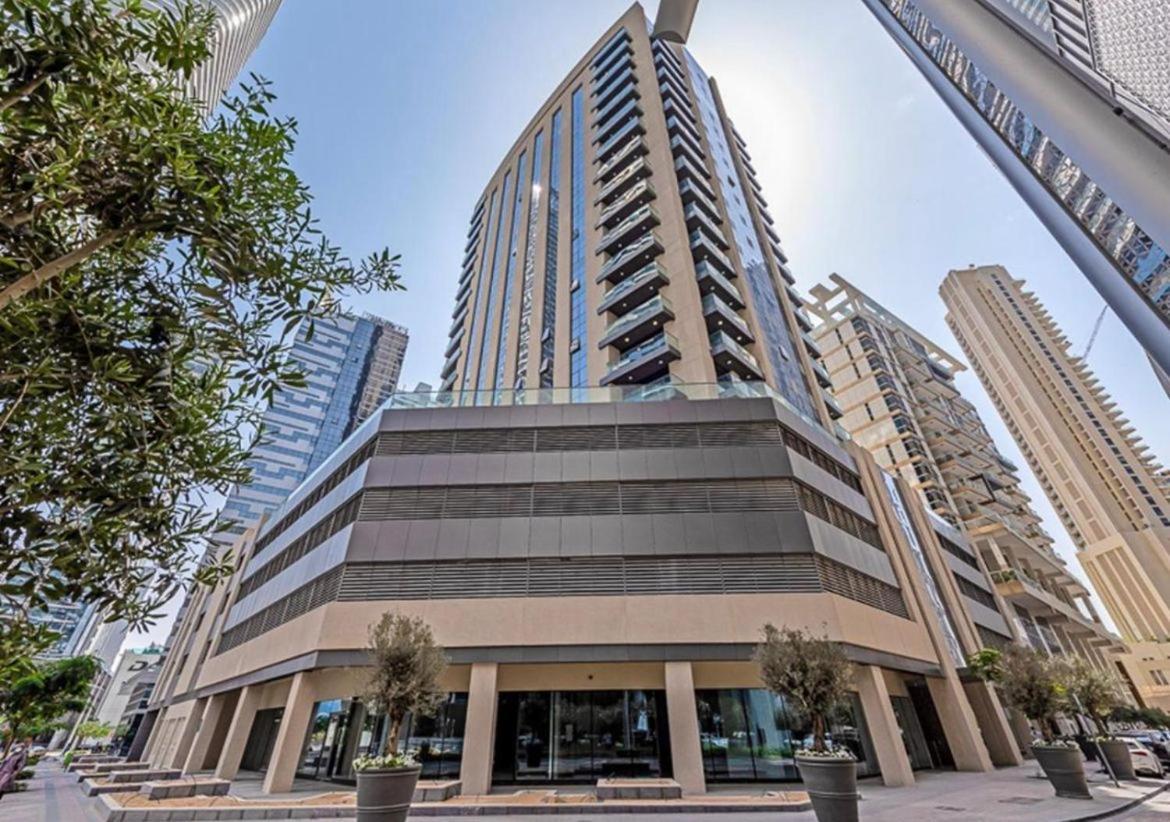 Dunya Tower Downtown *
