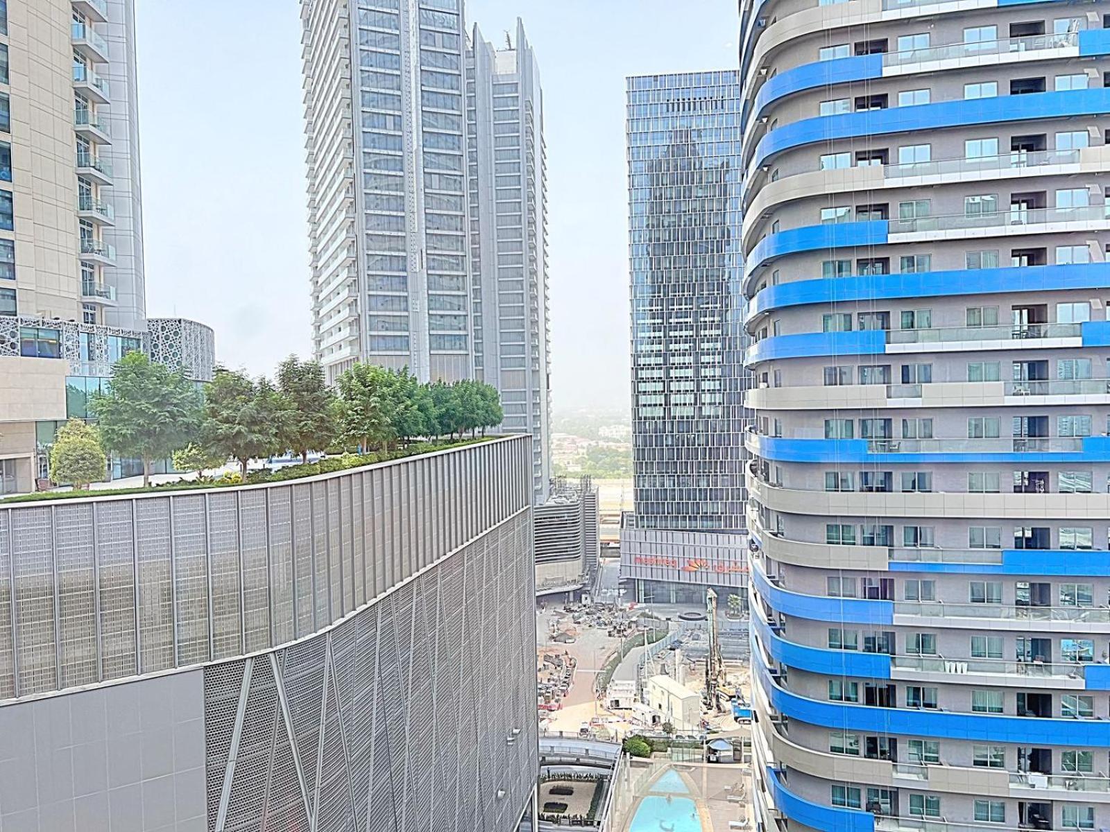 Dunya Tower Downtown Dubai