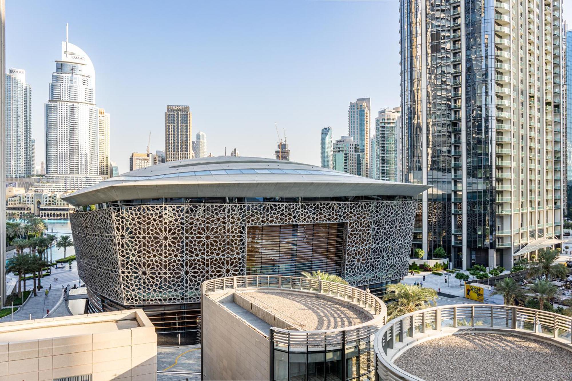 Apartment Luxurious - Ultra Modern - Premium Design - 5 Min Walk From Burj Khalifa - Heart Of Downtown - Opera Views Dubai
