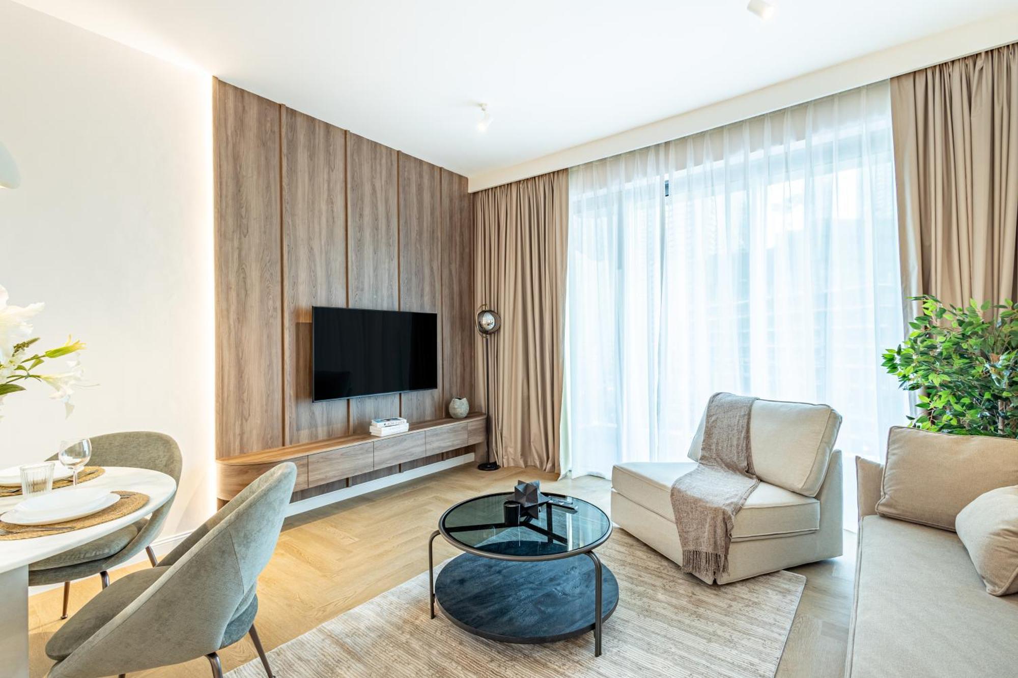 Luxurious - Ultra Modern - Premium Design - 5 Min Walk From Burj Khalifa - Heart Of Downtown - Opera Views Apartment *