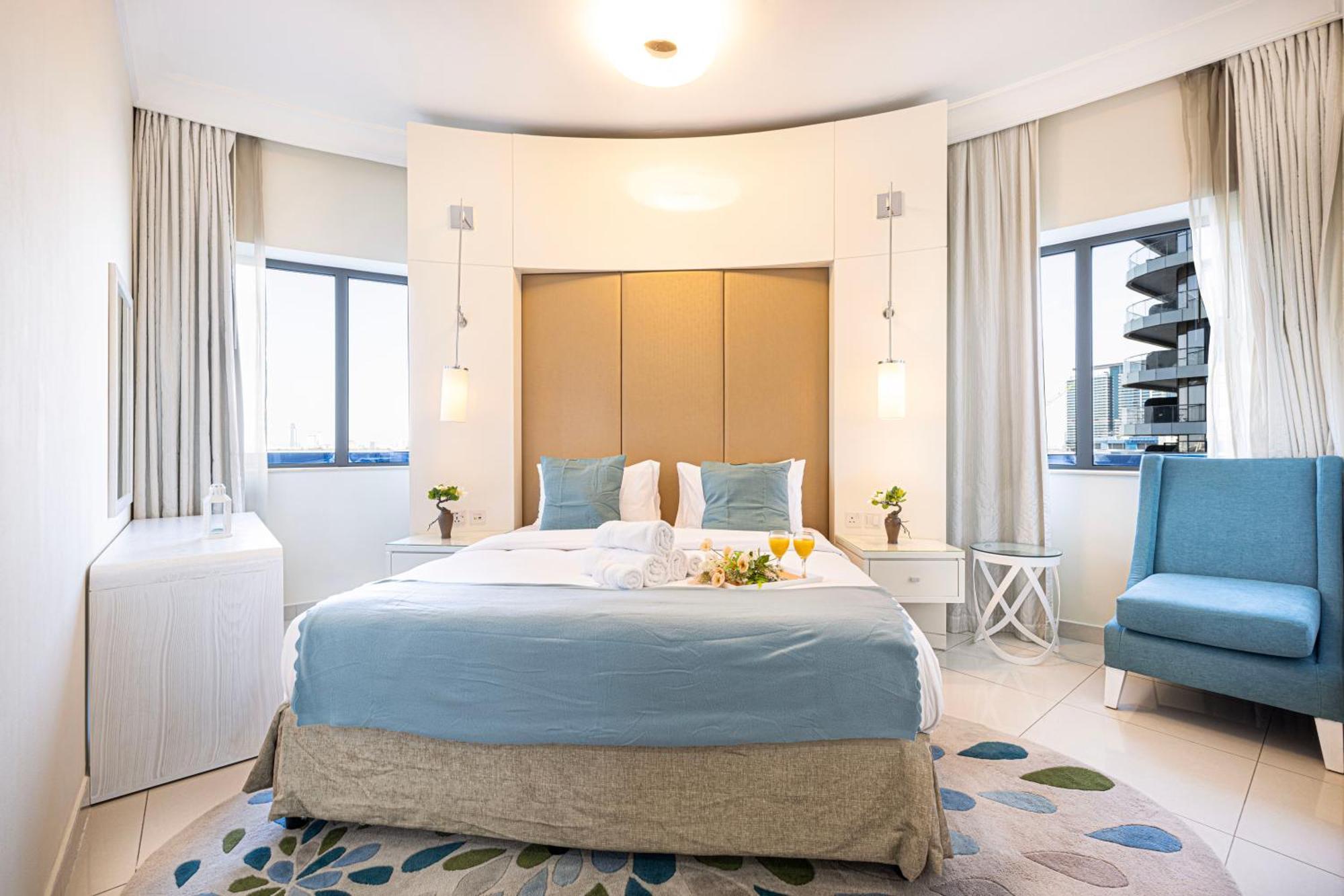 Damac Maison Mall Street 2 Bedroom Deluxe Apartment, 1 Minute Walk To Mall