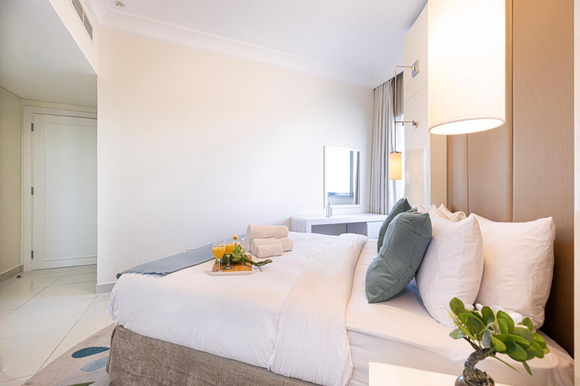 Damac Maison Mall Street 2 Bedroom Deluxe Apartment, 1 Minute Walk To Mall Apartment *