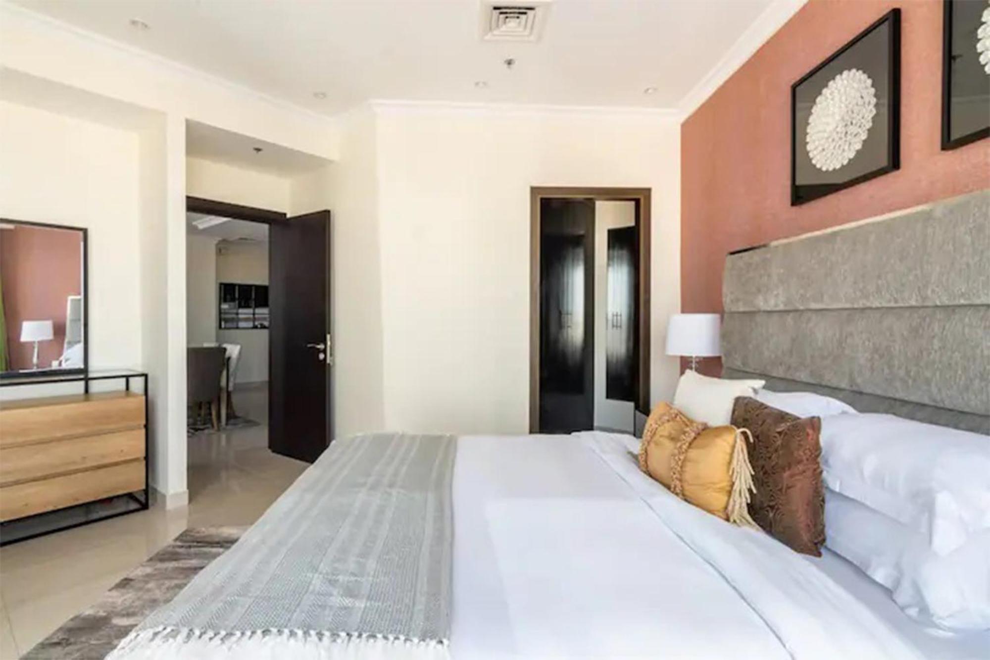 Opulant 1 Bedroom With Partial Seaview High Floor Dubai