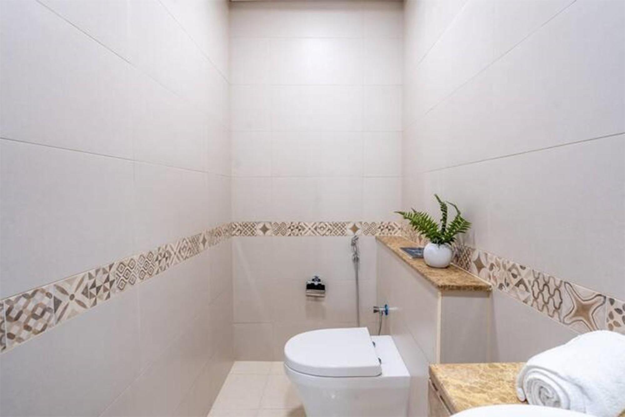 Apartment Beautiful 1br On High Floor With Partial Sea View Dubai
