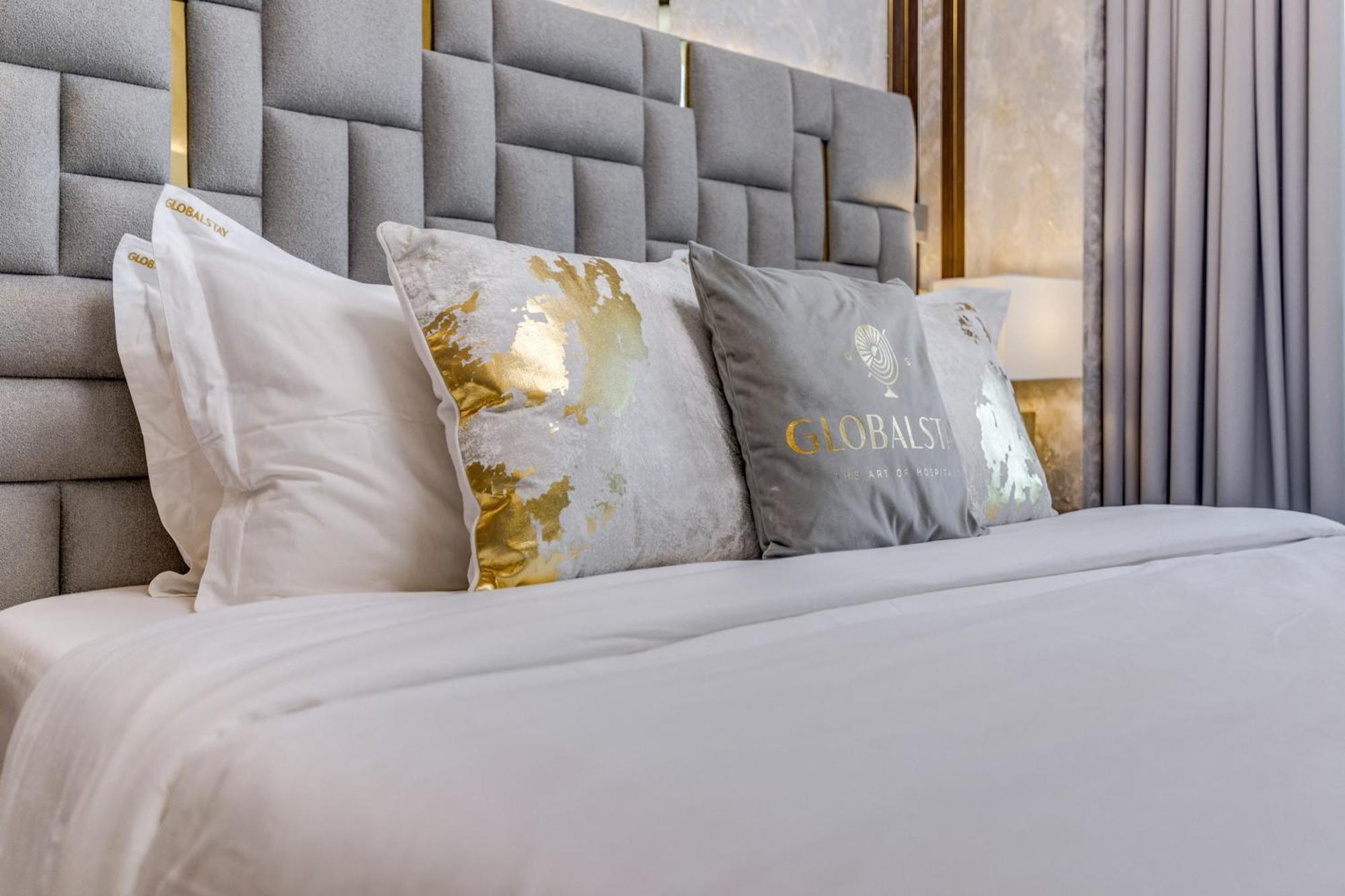 Globalstay Azizi Riviera 48 Dubai