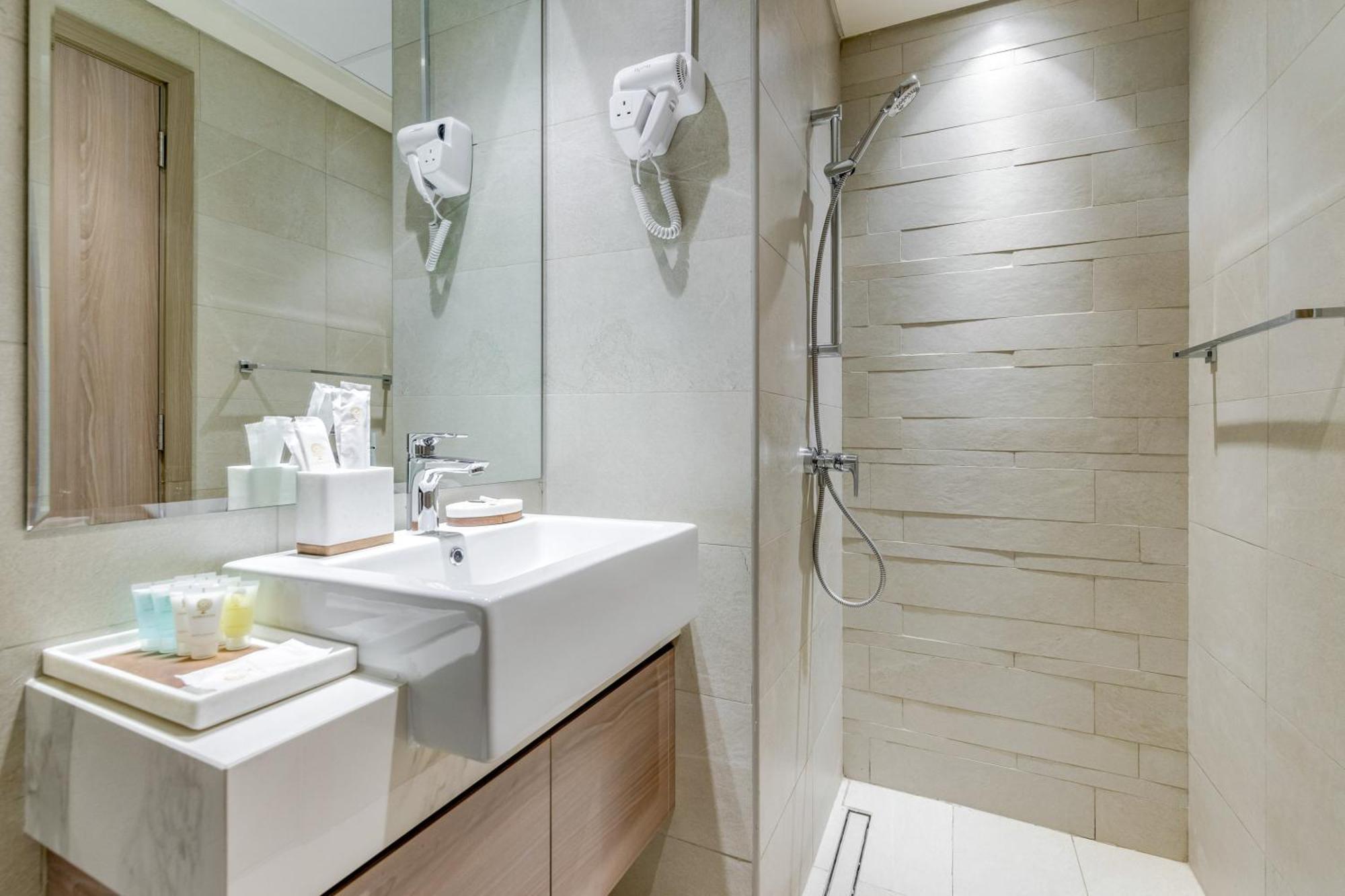 Apartment Globalstay Azizi Riviera 48 *