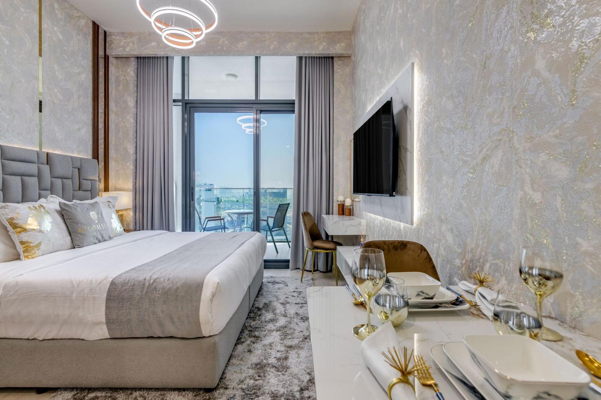 Globalstay Azizi Riviera 48 Apartment *