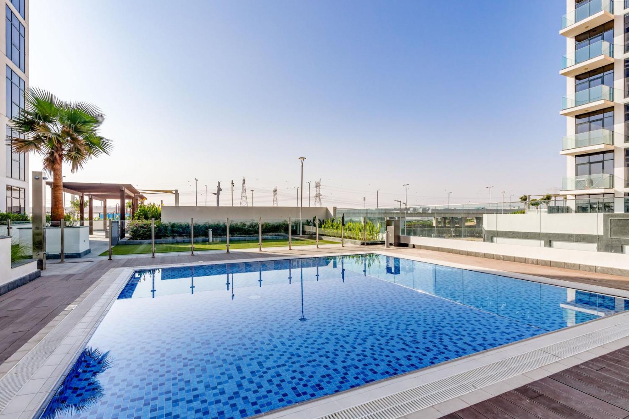 Globalstay Azizi Riviera 48 Apartment *