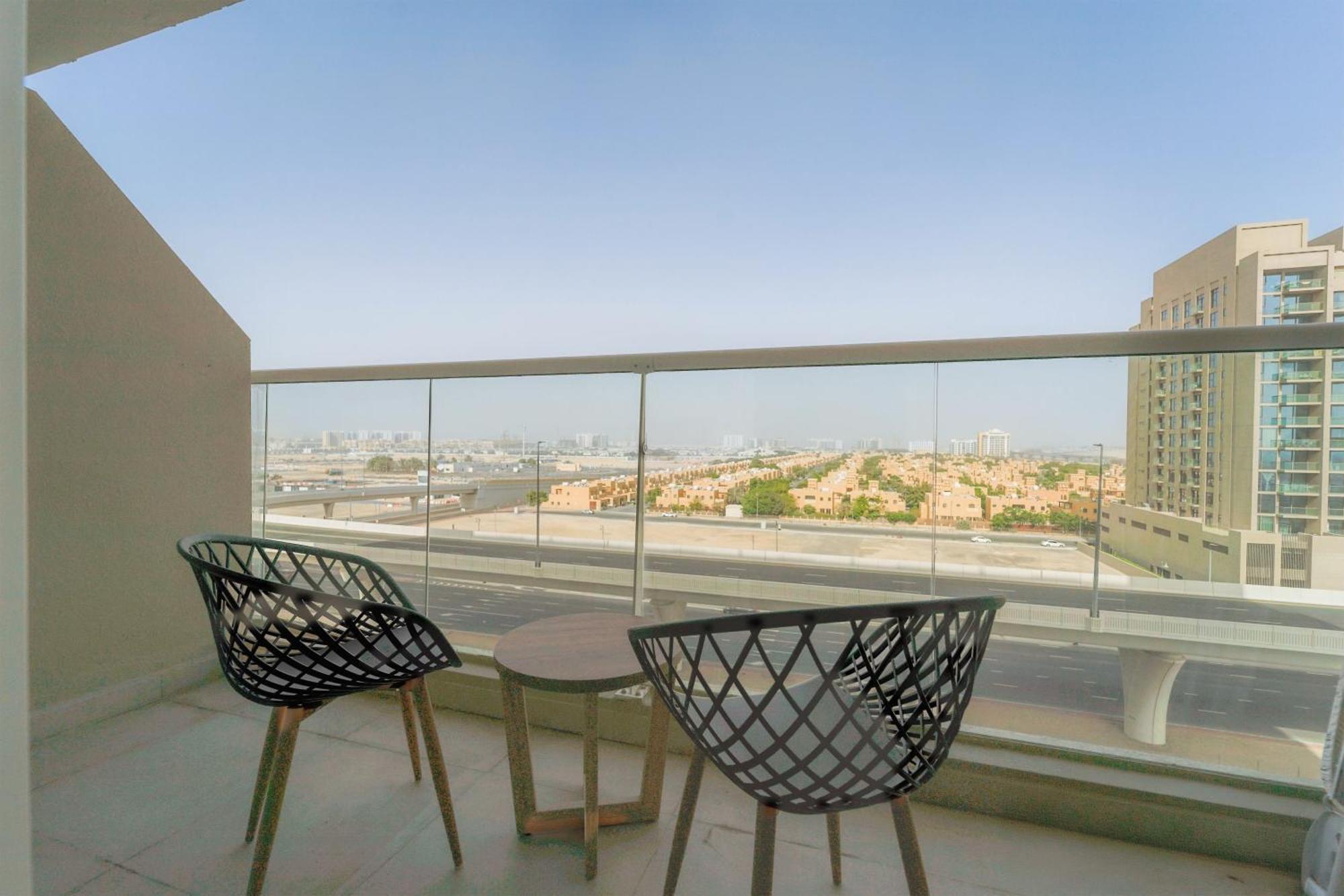 Tranquil In Al Furjan Deleguest * Dubai