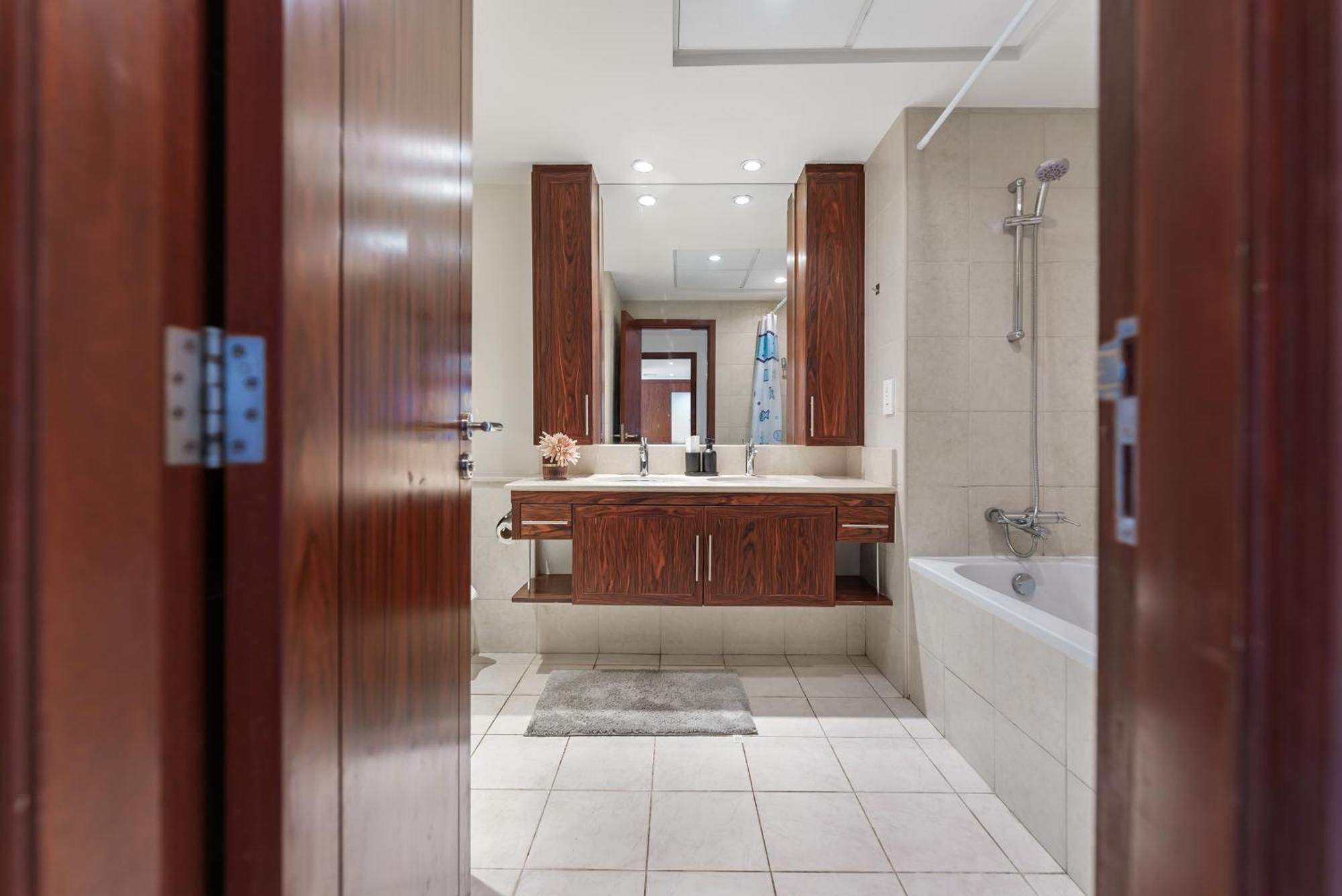 Apartment Magnificent - Spacious New 2br In Downtown