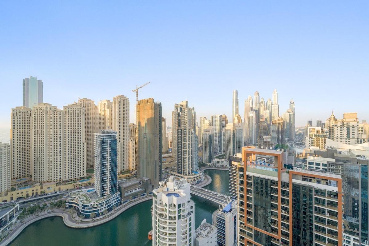 First Class 1br Stunning & Marina Views Apartment Dubai