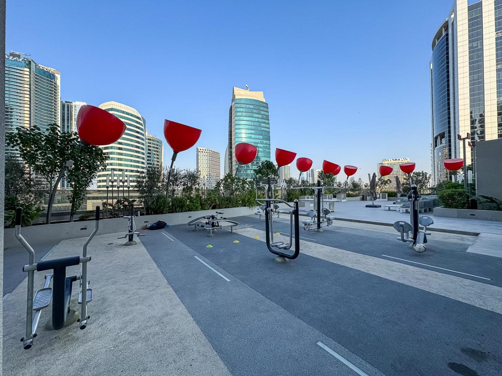 Charming With Sauna, Gym, Kid's Playground Dubai