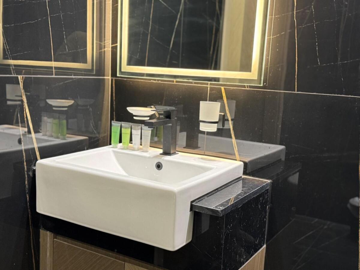 Ashri Hh Spacious In Jvc, Binghatti Luna Dubai