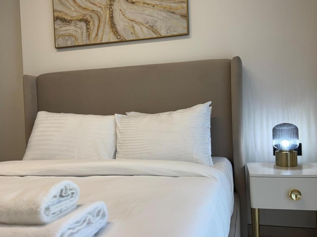 Ashri Hh Spacious In Jvc, Binghatti Luna * Dubai