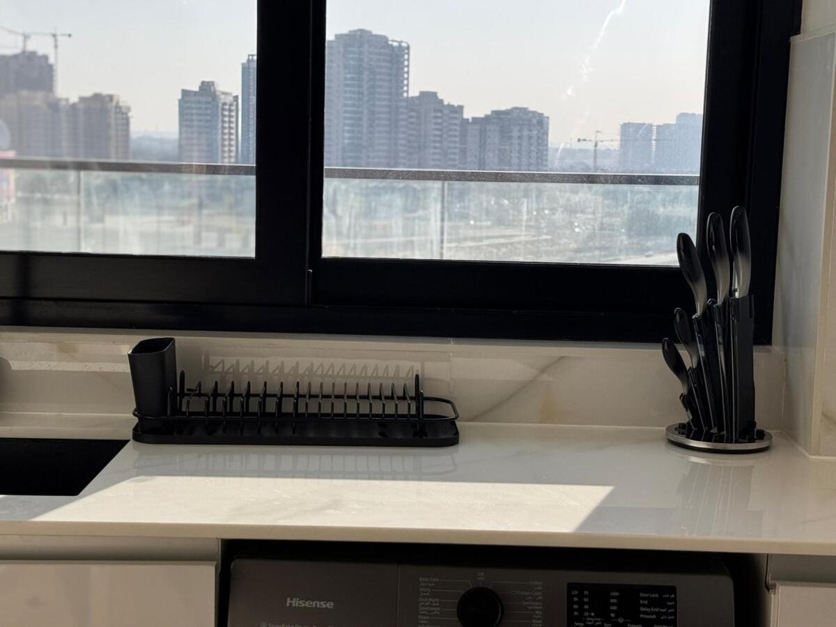 Ashri Hh Spacious In Jvc, Binghatti Luna Apartment