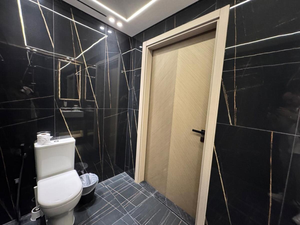 Apartment Ashri Hh Spacious In Jvc, Binghatti Luna