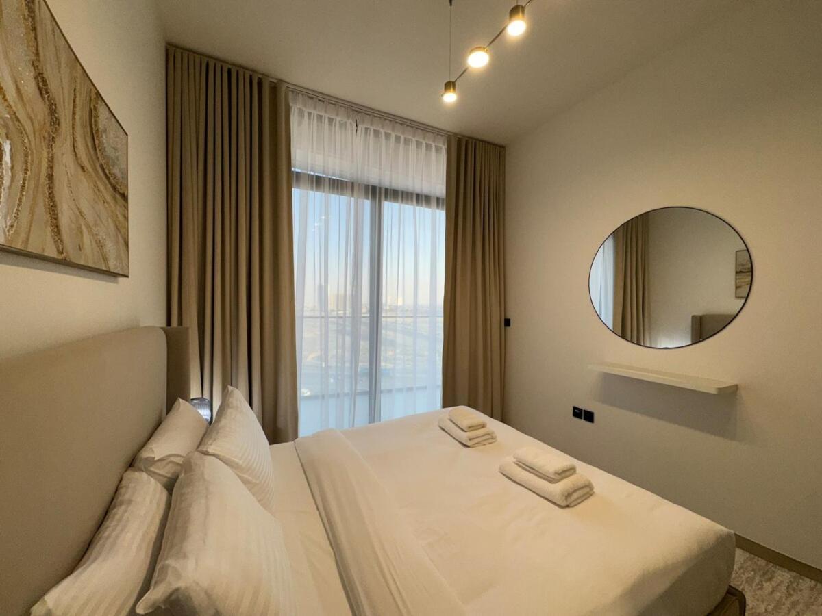 Ashri Hh Spacious In Jvc, Binghatti Luna Apartment *