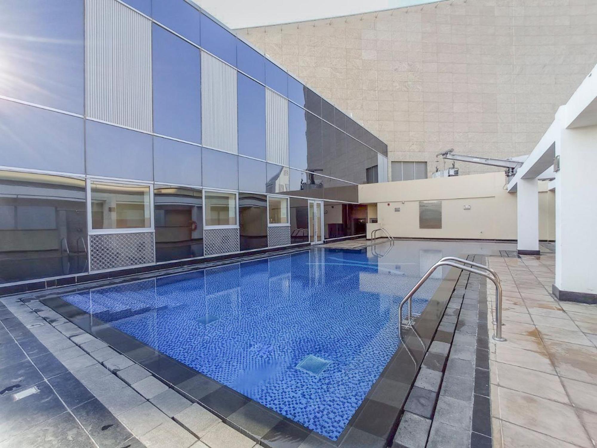 In Difc That Sleeps 4 Comfortably