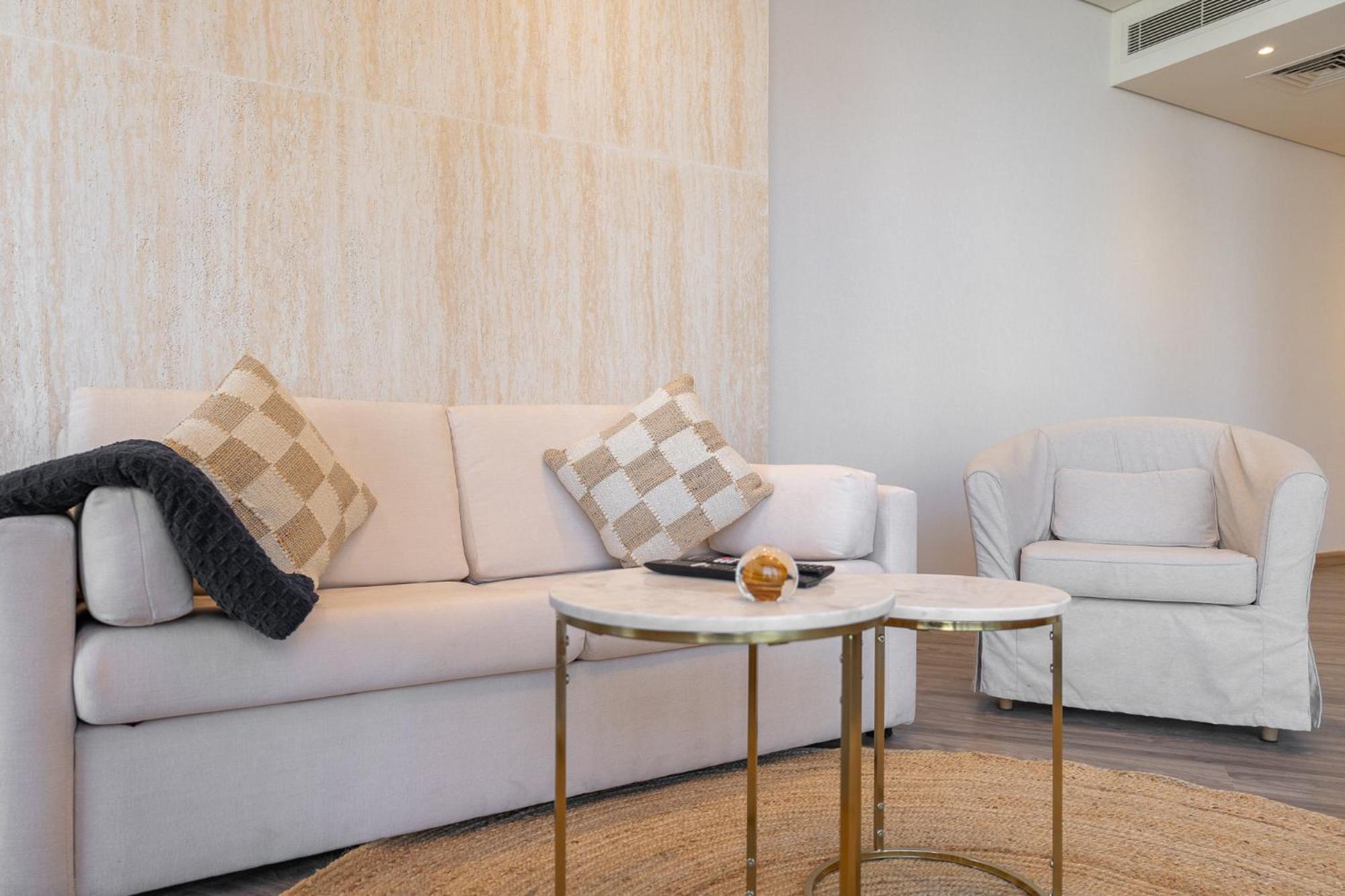 In Difc That Sleeps 4 Comfortably Dubai