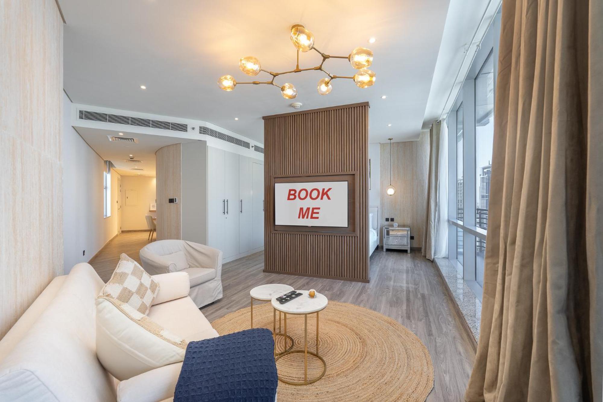 Apartment In Difc That Sleeps 4 Comfortably *