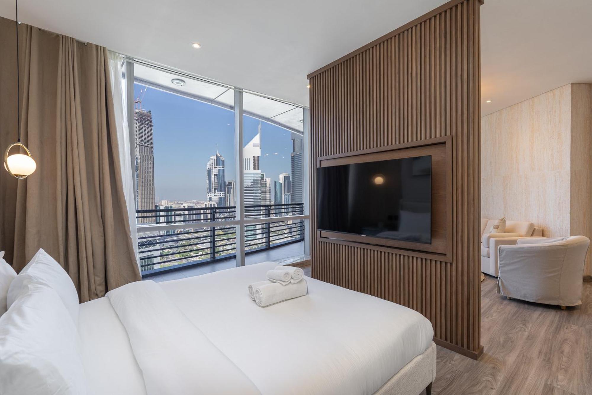 Apartment In Difc That Sleeps 4 Comfortably *