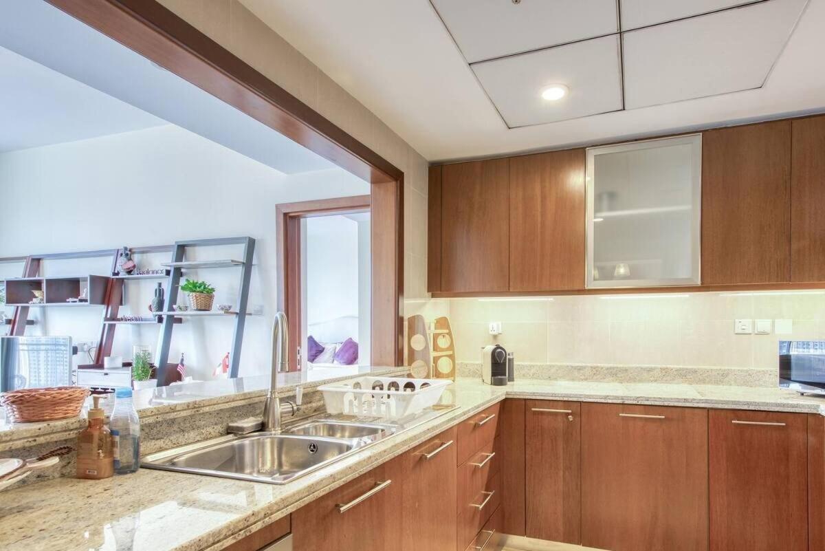 Stylish 2 Bedroom Opera View In Downtown Sp2013 Apartment