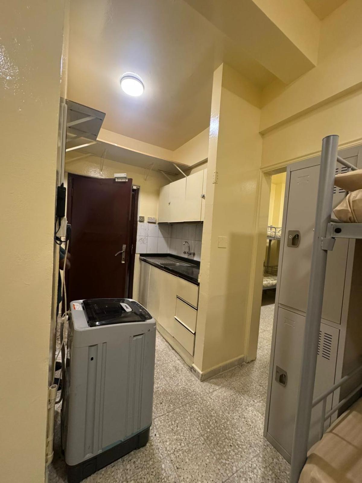 Furnished Private Near Union Metro Station *