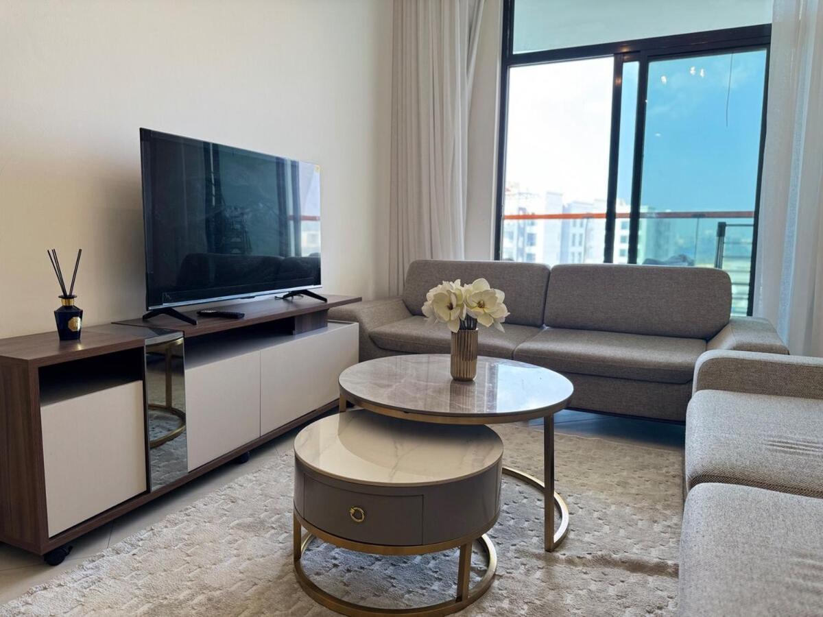 Apartment Ashri Hh Elegant Apr In Binghatti Avenue Jaddaf