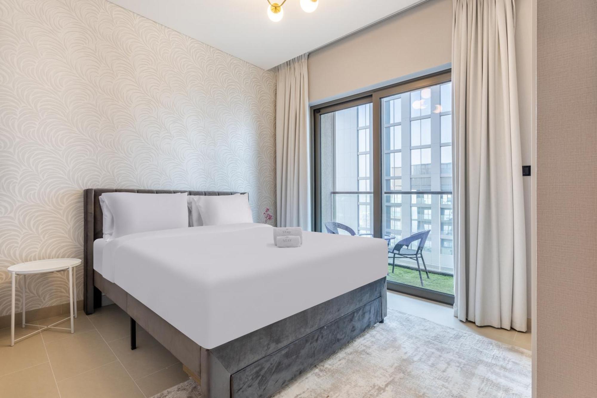 By Latinem Luxury 1br Study Cv A2812 Near Downtown * Dubai