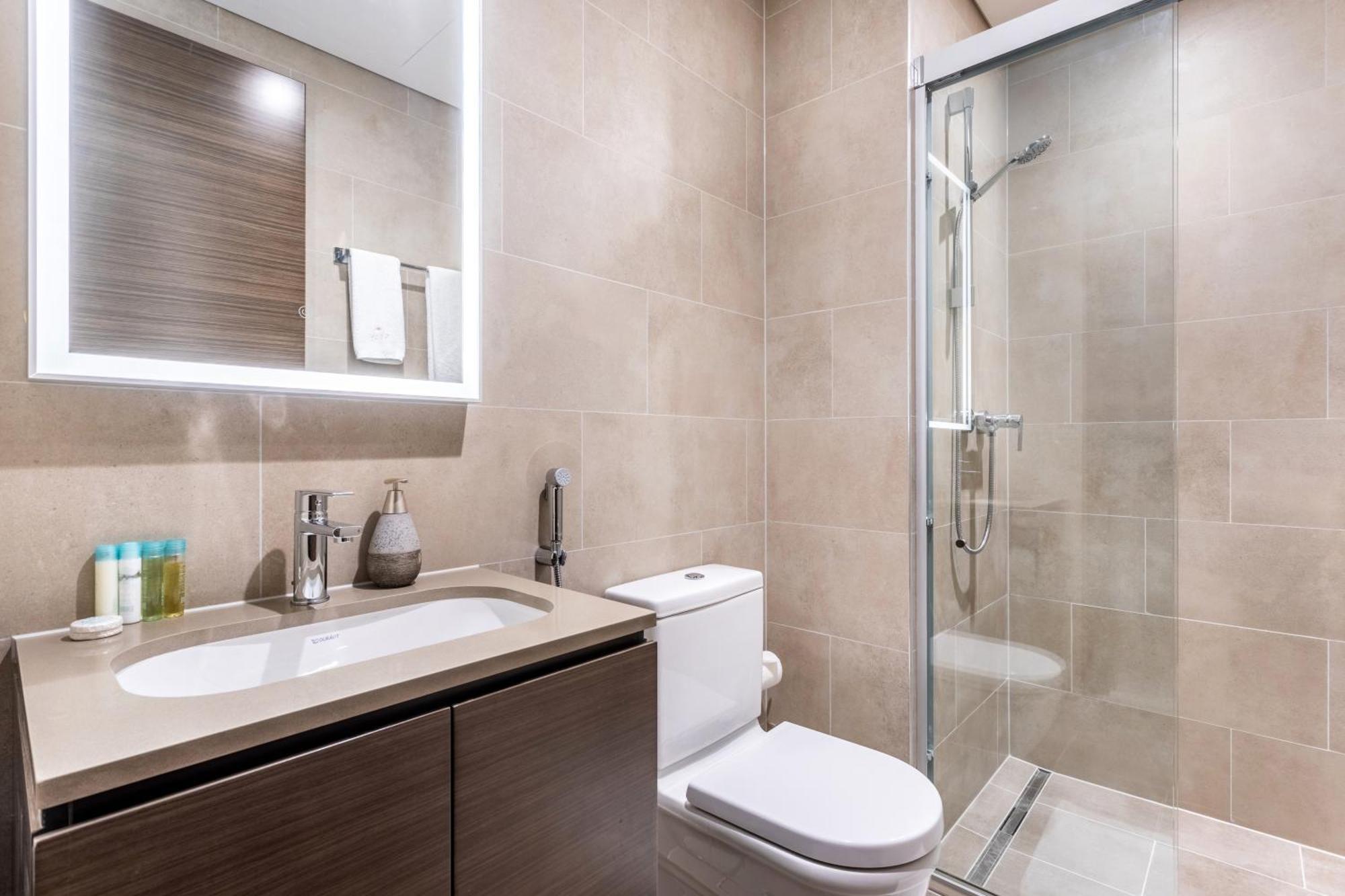 Apartment By Latinem Luxury 1br Study Cv A2812 Near Downtown *