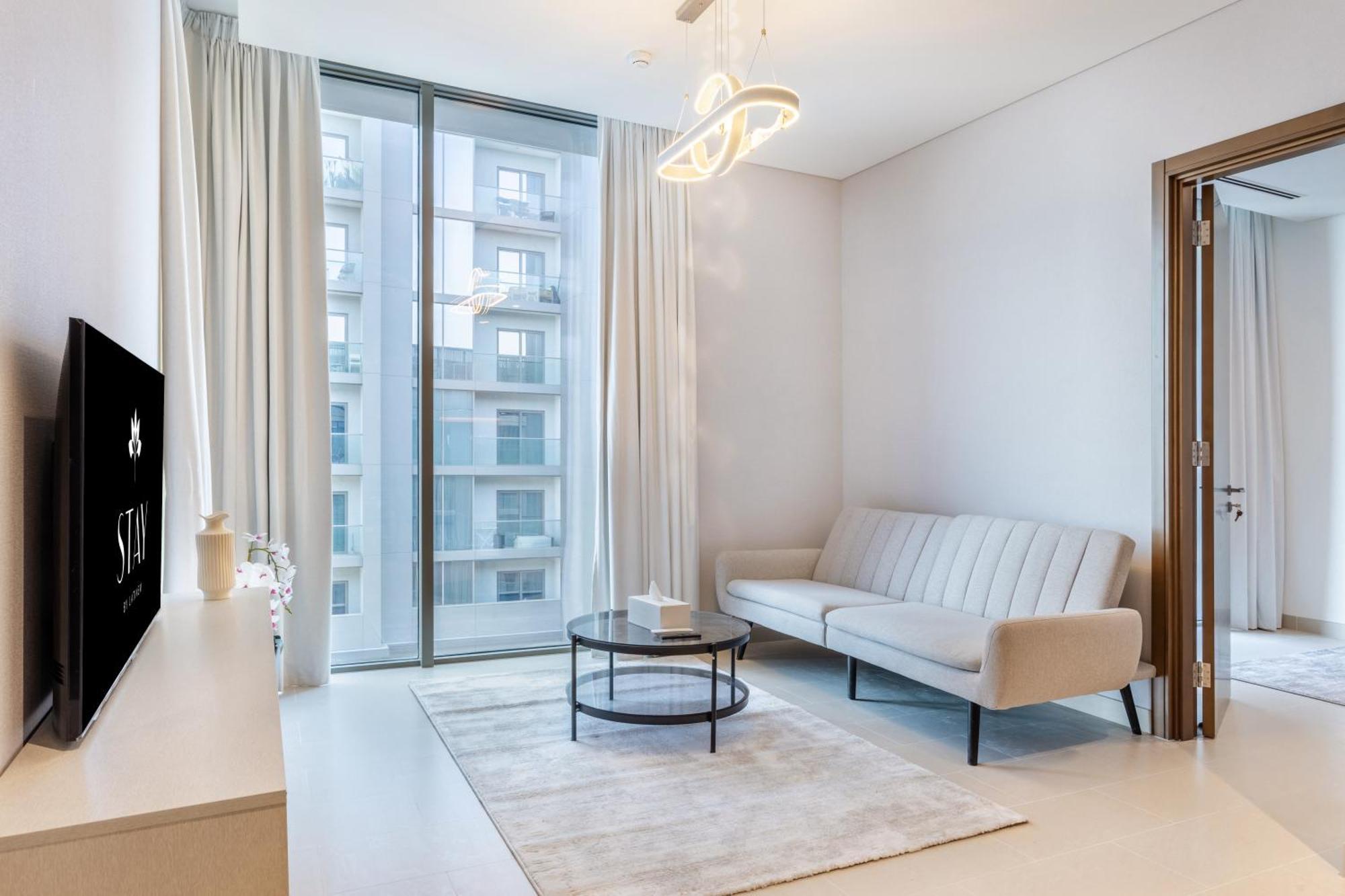 Apartment By Latinem Luxury 1br Study Cv A2812 Near Downtown Dubai