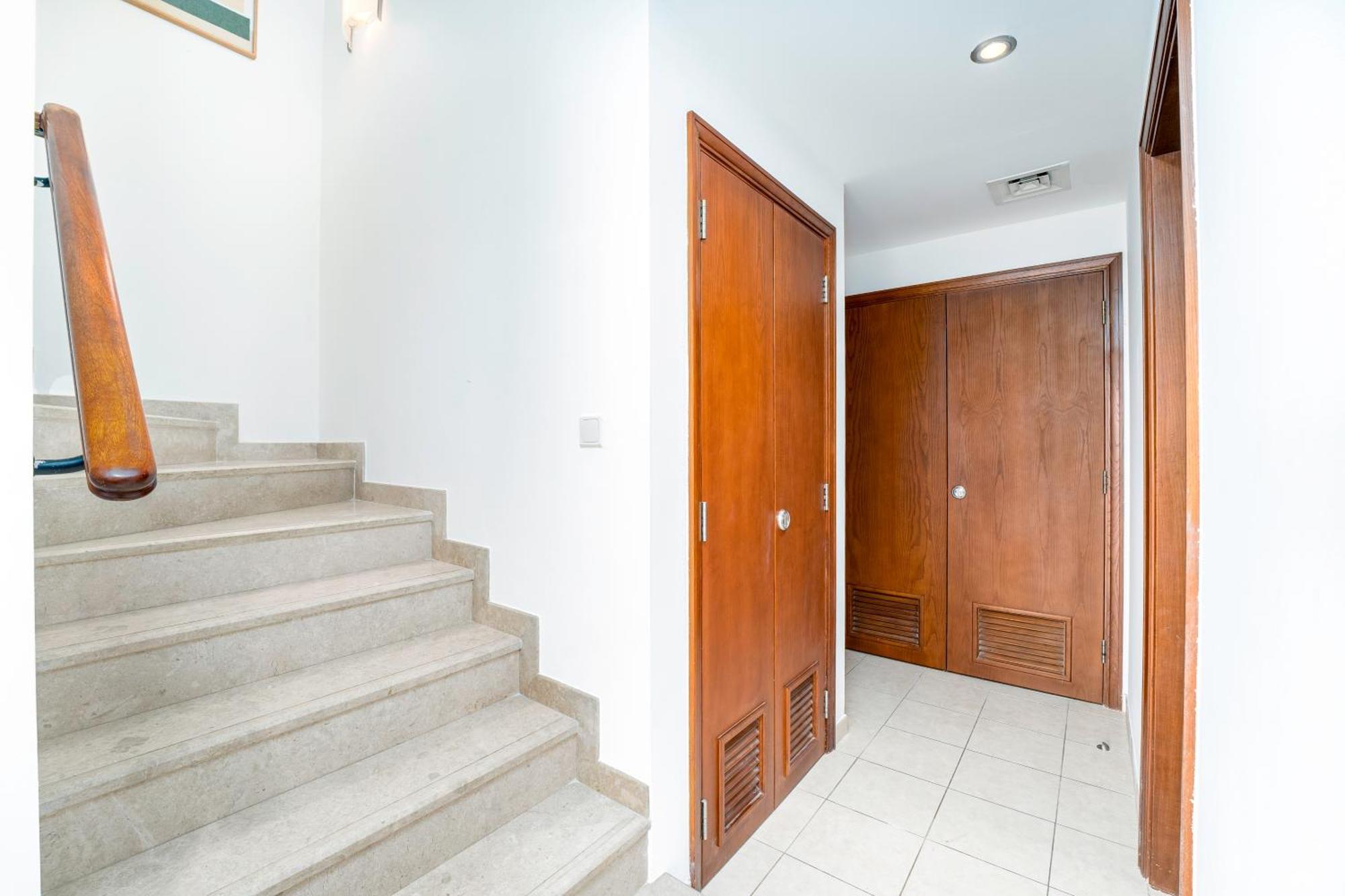 Idyllic Family Haven 3-bedroom With Study By Petals Homes Villa
