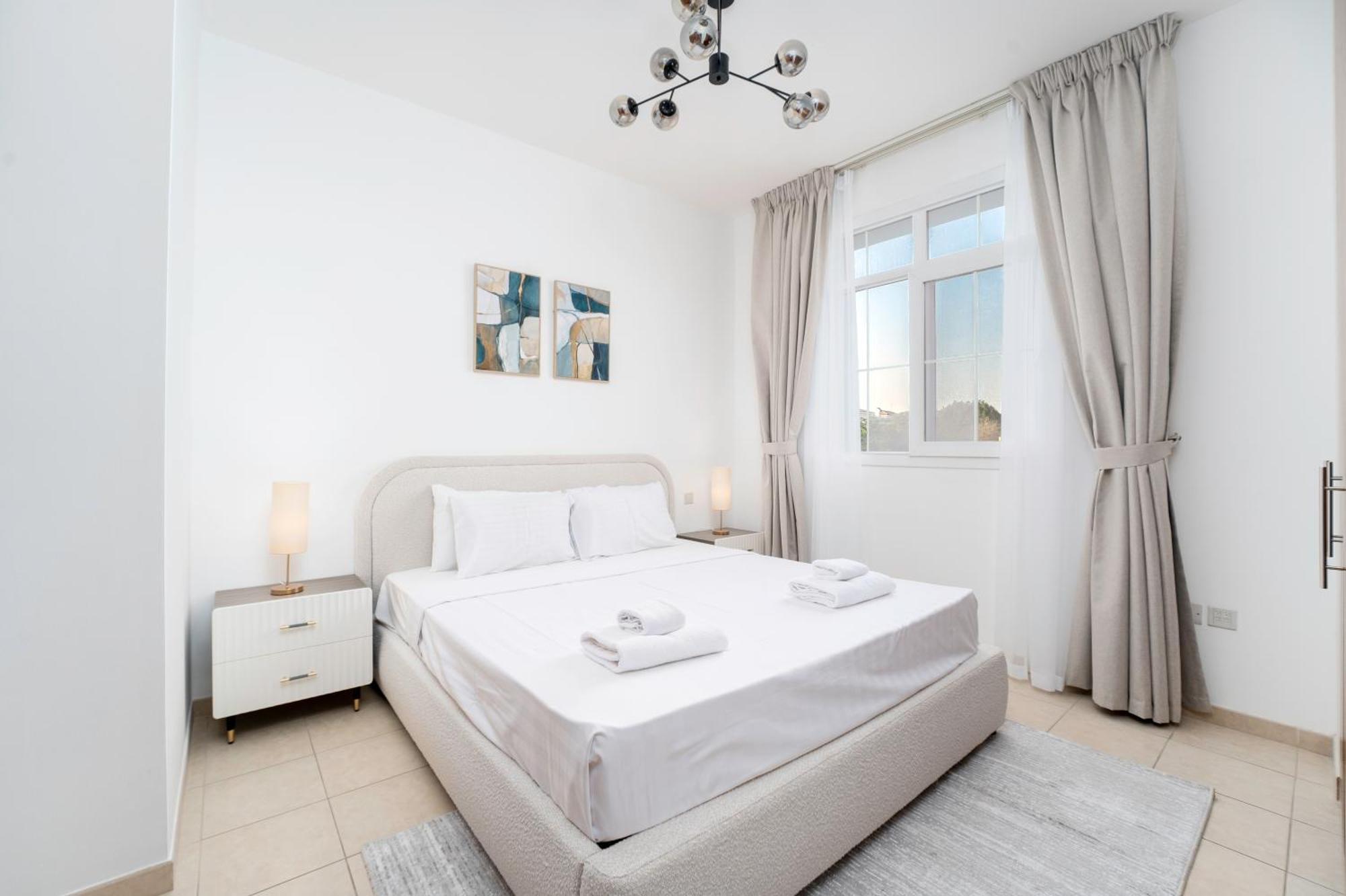 Idyllic Family Haven 3-bedroom With Study By Petals Homes Villa Dubai