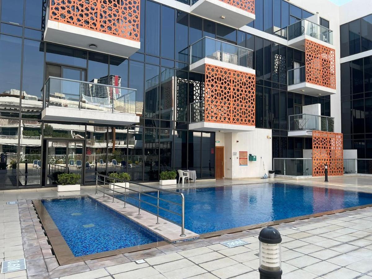 Jumeirah Village Circle Jvc One Bedroom Luxurious *