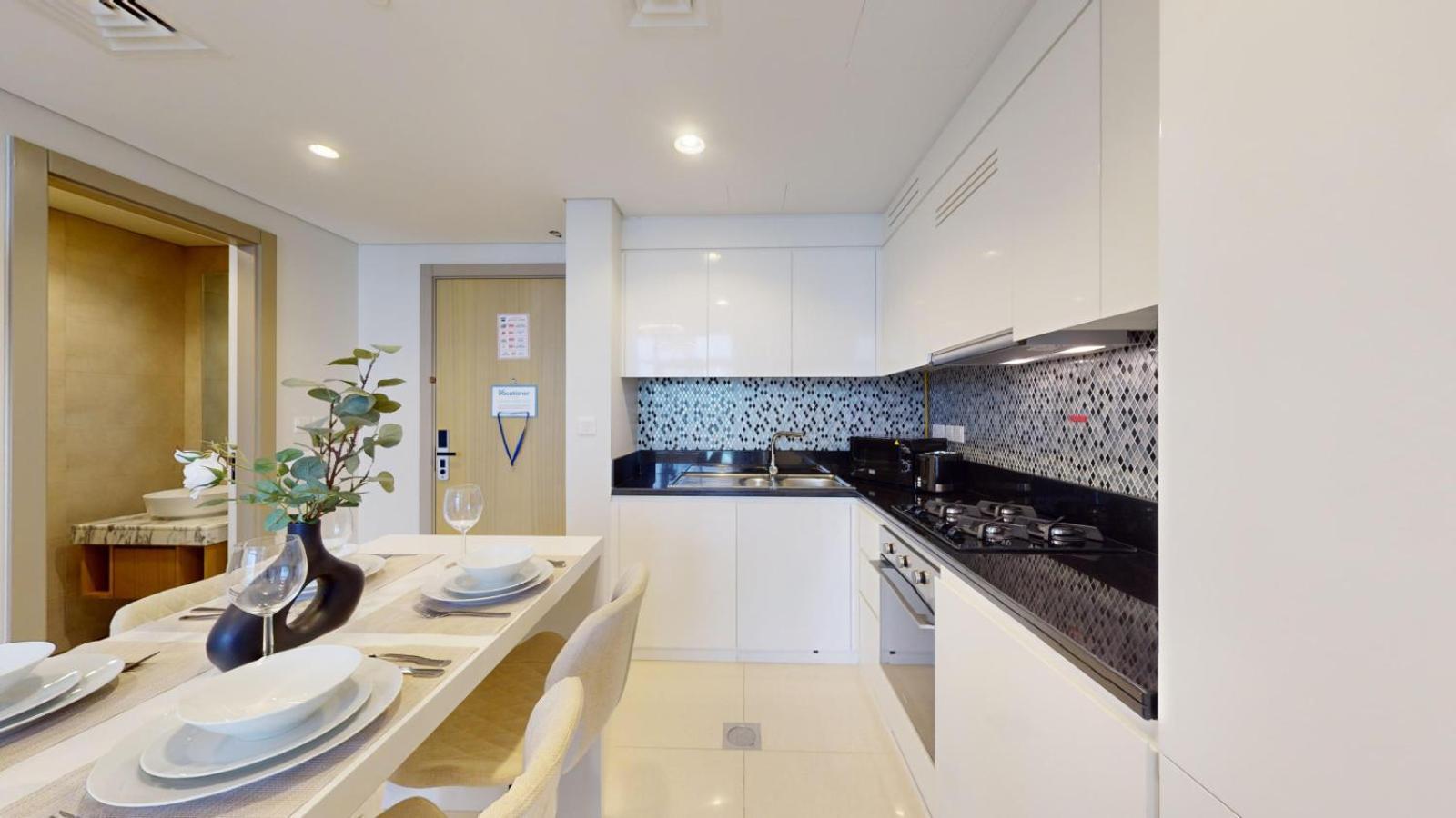Aykon - Classy Two Bedroom In Business Bay Apartment