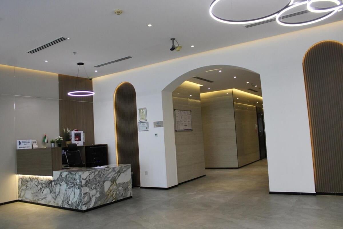 One Bed At A Great Location In Marina Dubai