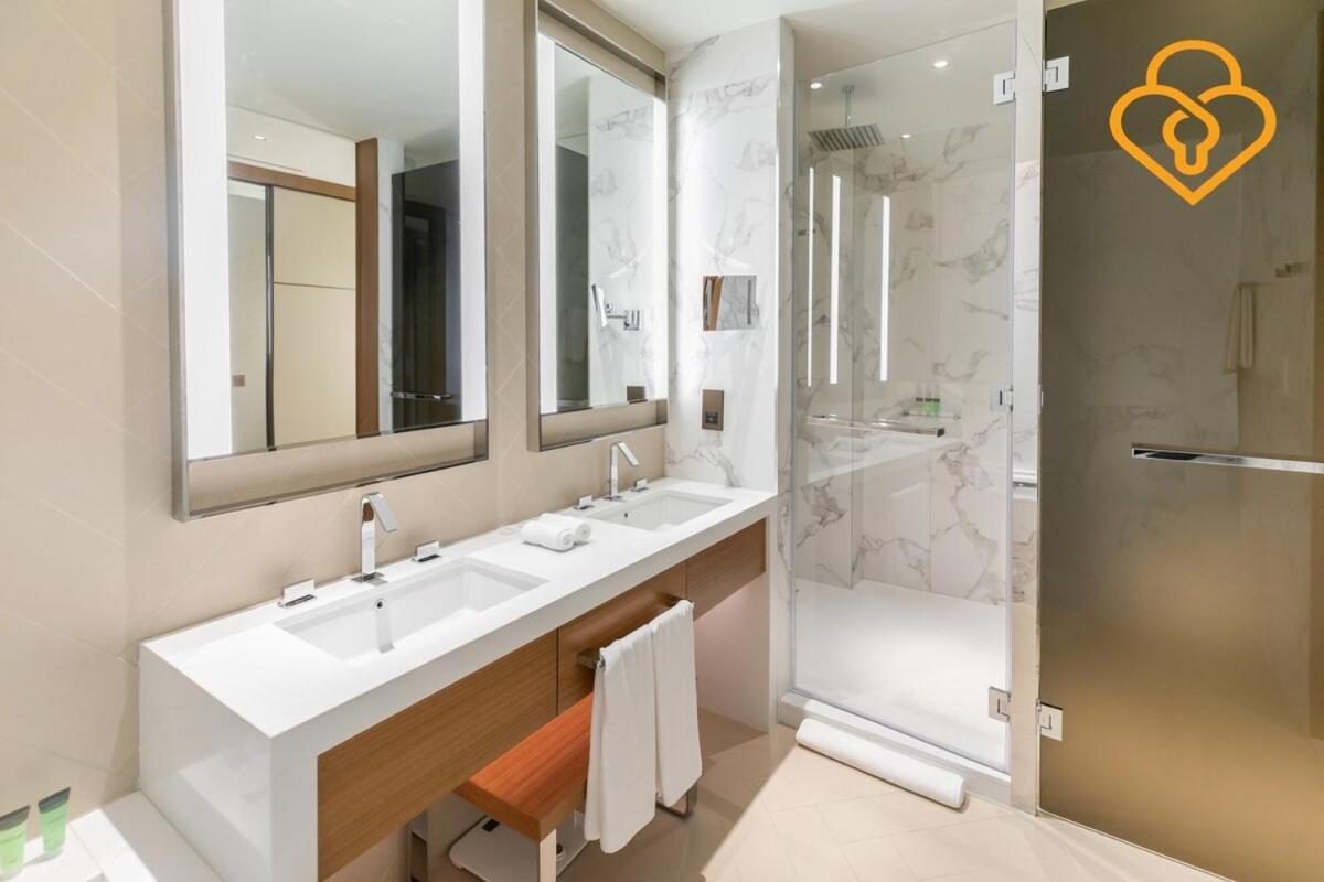Apartment Keysplease Address Opera 2br Minutes To Mall 07 *