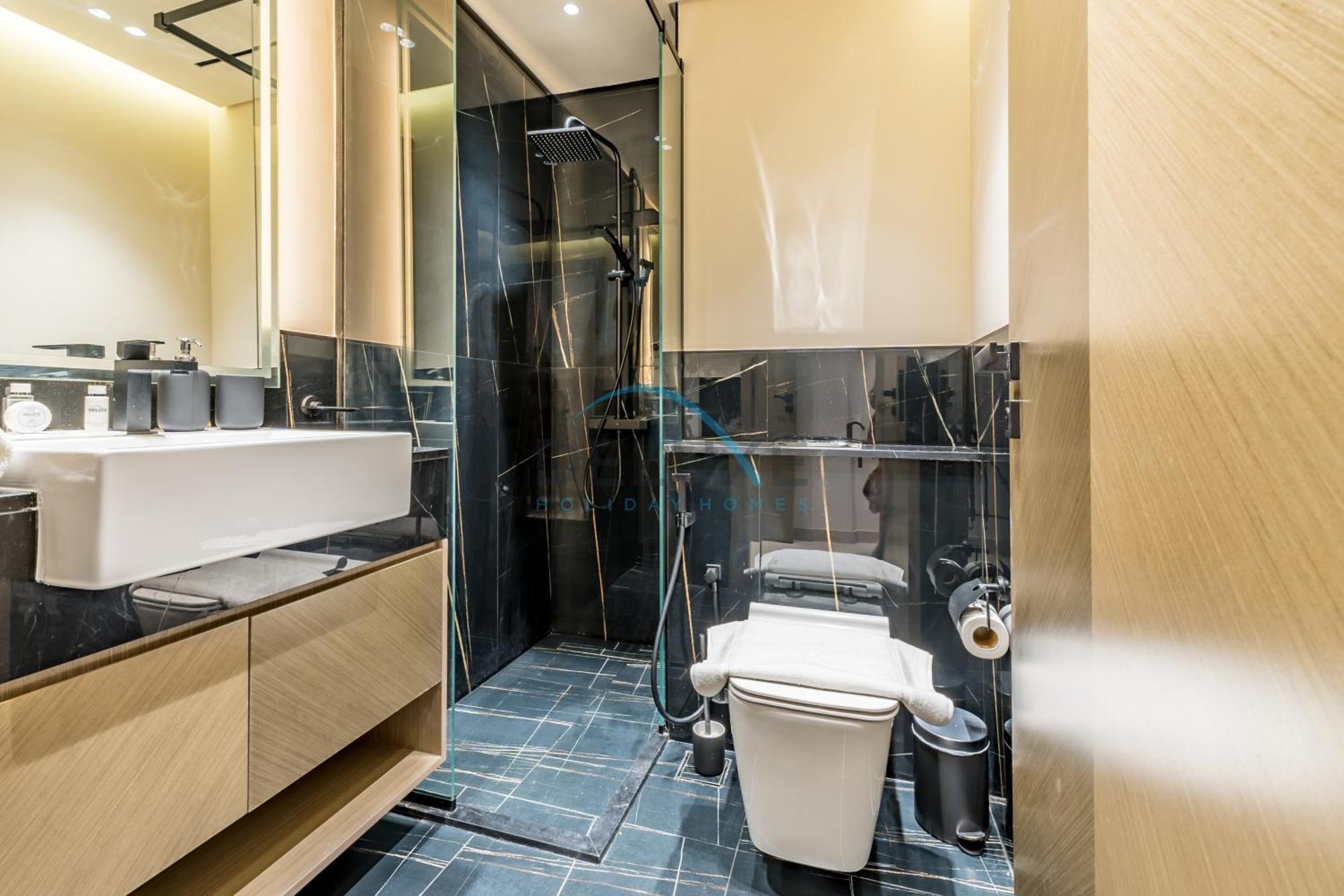 Sophisticated 2br In Binghatti Canal, Business Bay By Deluxe Homes Dubai