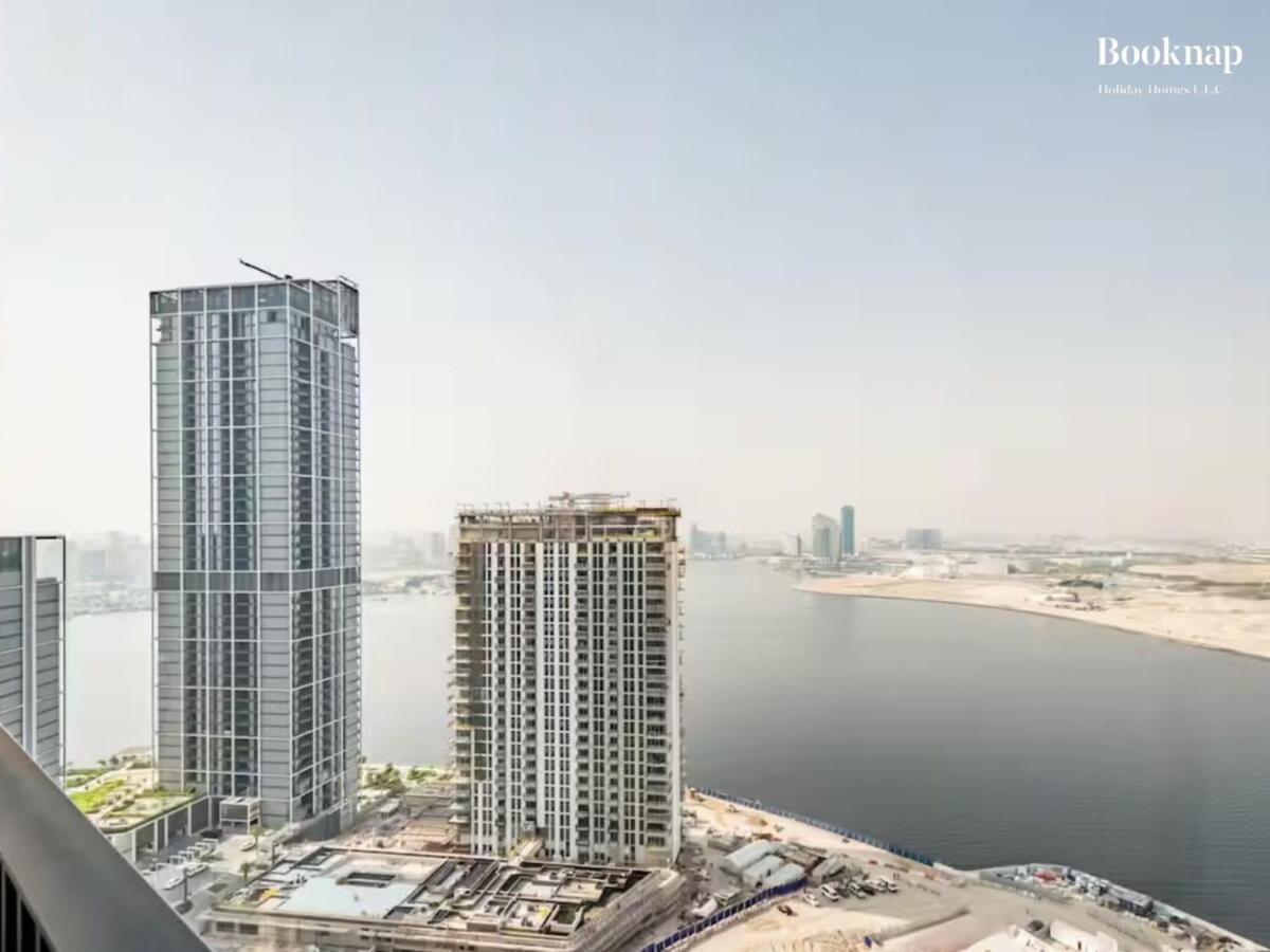 Lavish 3br With Assistant In Habour Gate Tower Apartment