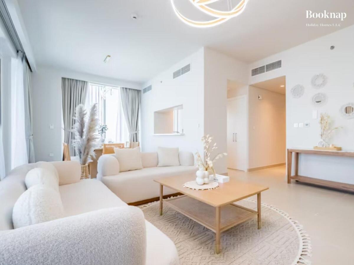 Apartment Lavish 3br With Assistant In Habour Gate Tower *