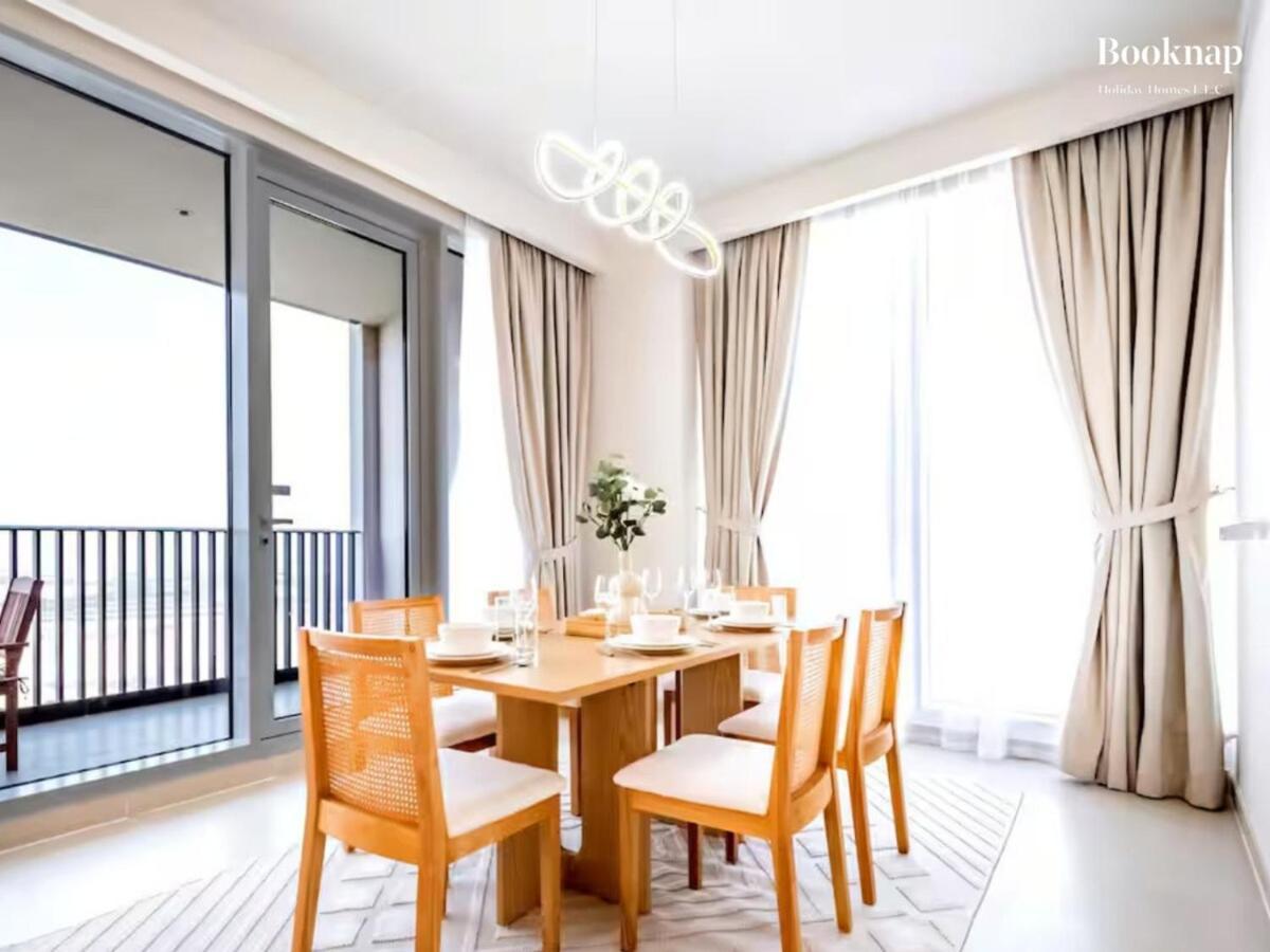 Apartment Lavish 3br With Assistant In Habour Gate Tower