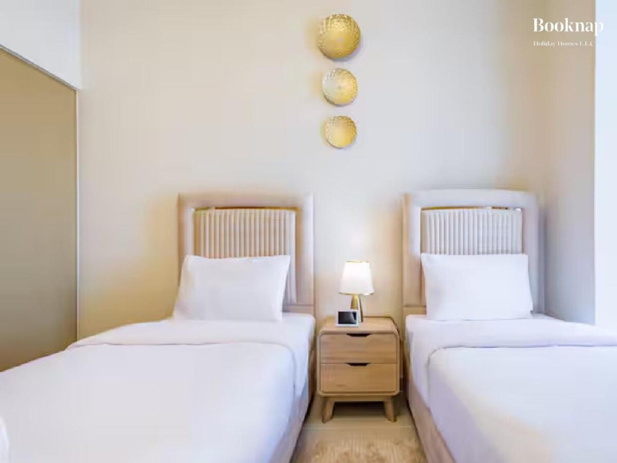 Apartment Lavish 3br With Assistant In Habour Gate Tower *