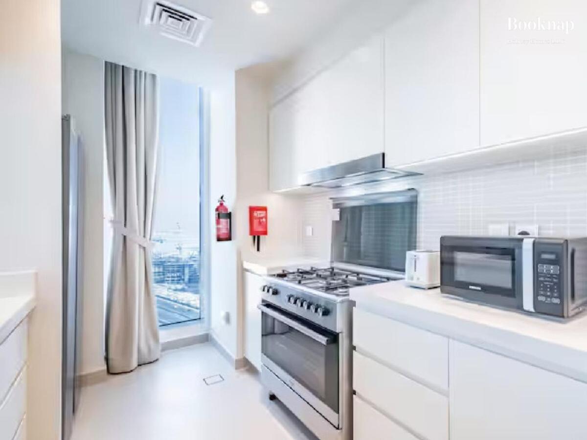 Lavish 3br With Assistant In Habour Gate Tower