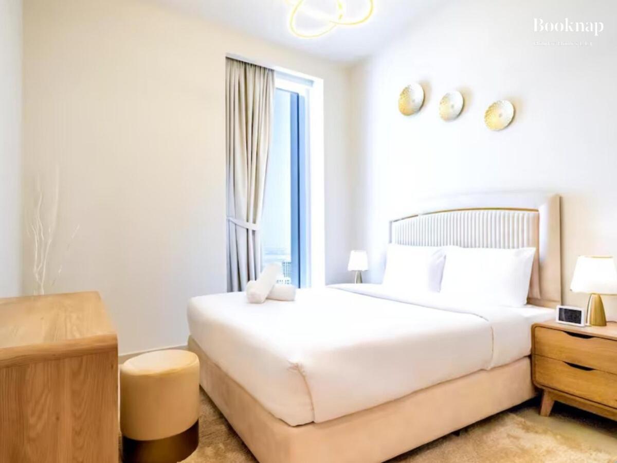 Apartment Lavish 3br With Assistant In Habour Gate Tower *