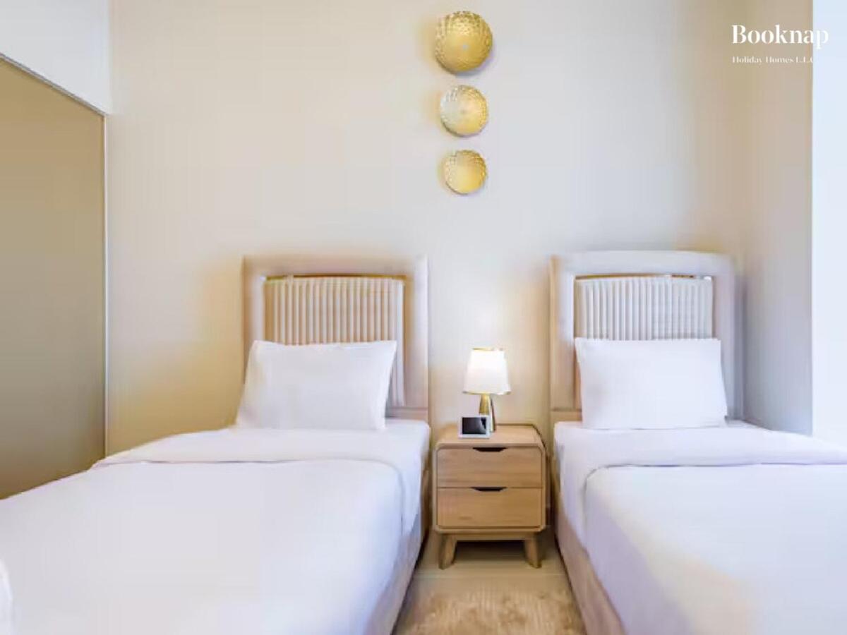 Lavish 3br With Assistant In Habour Gate Tower