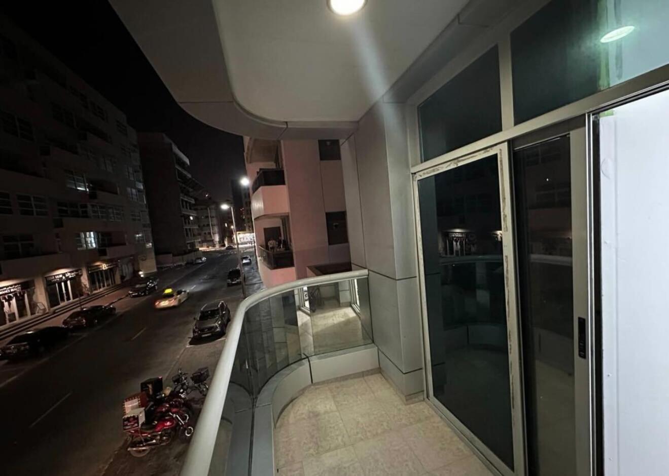Homestay Partitioned Single In Al Barsha 1 Near Metro *