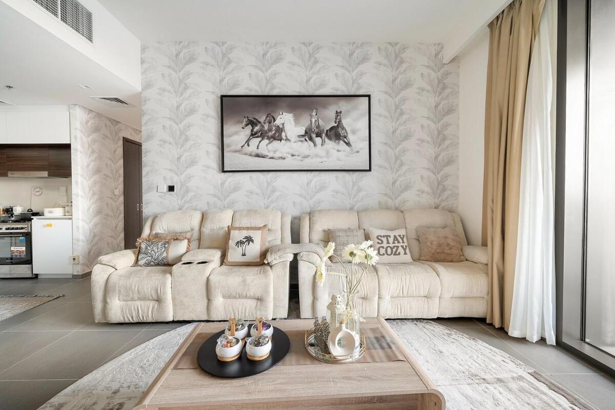First Class 2br Mesmerizing Creekfront Views *