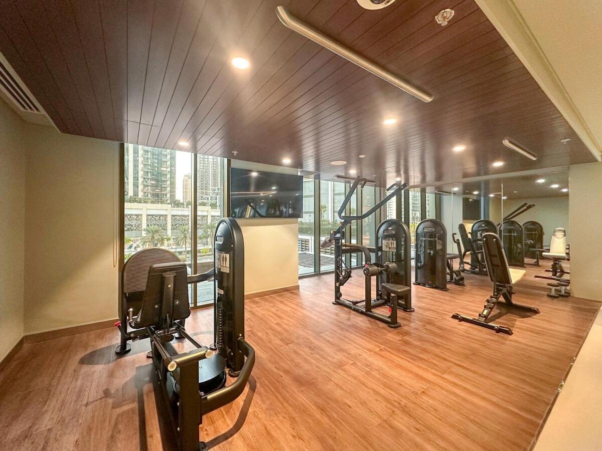First Class 2br Mesmerizing Creekfront Views *